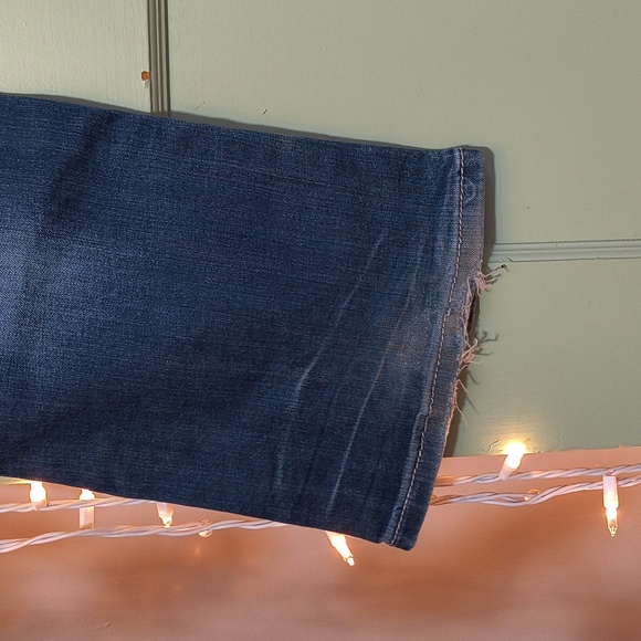 Women's Miss Me Sparkle Embellished Back Pocket Yolk Bootcut Jean 26 × 30 - Picture 14 of 15